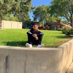 Meet your Posher, Adrian